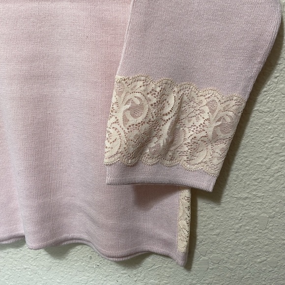Kathy Levine By Request Vintage Women's Pink Lace Trimmed Sweater. NWOT. Size M. - Picture 7 of 9